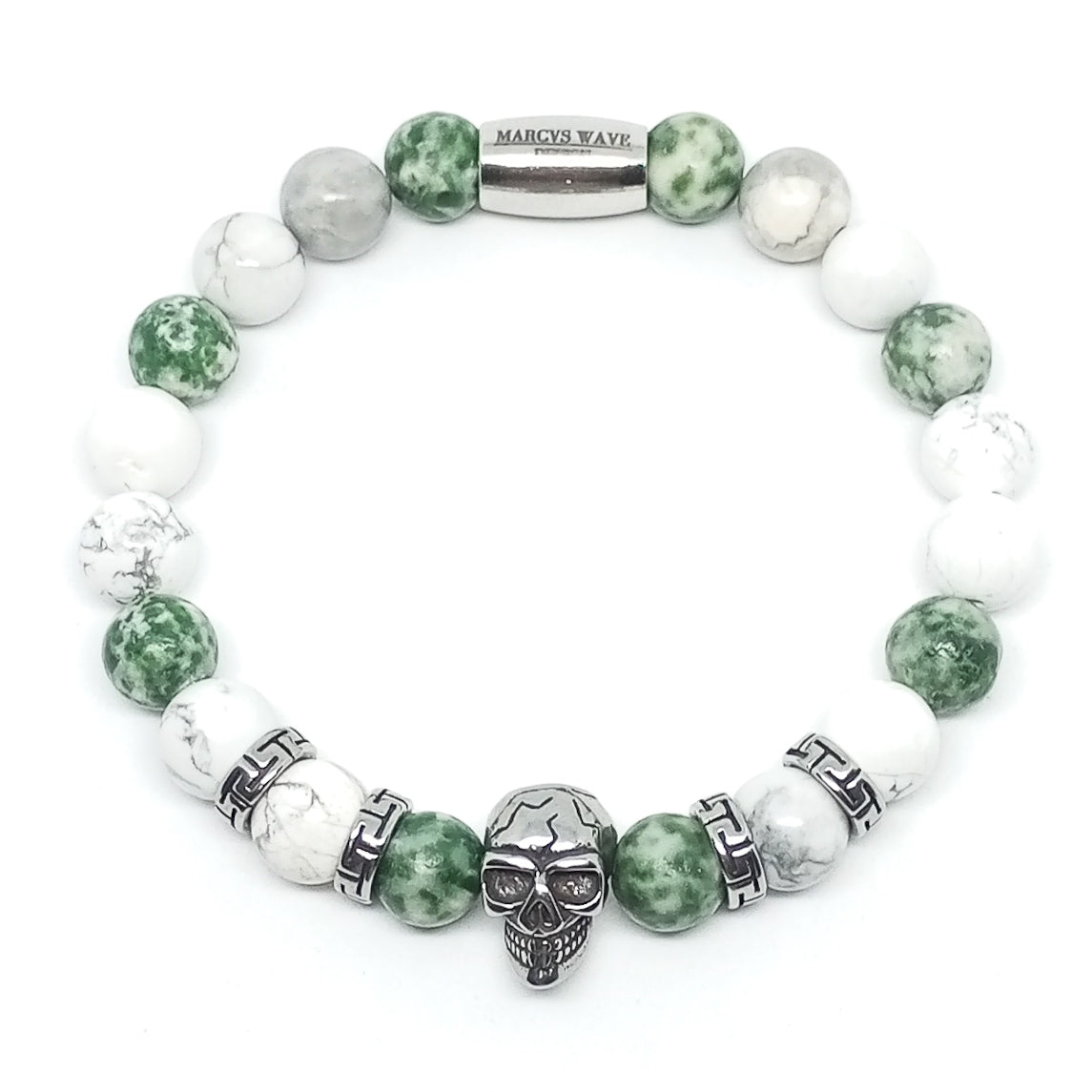 Pulsera cráneo con Howlita y jaspe verde.