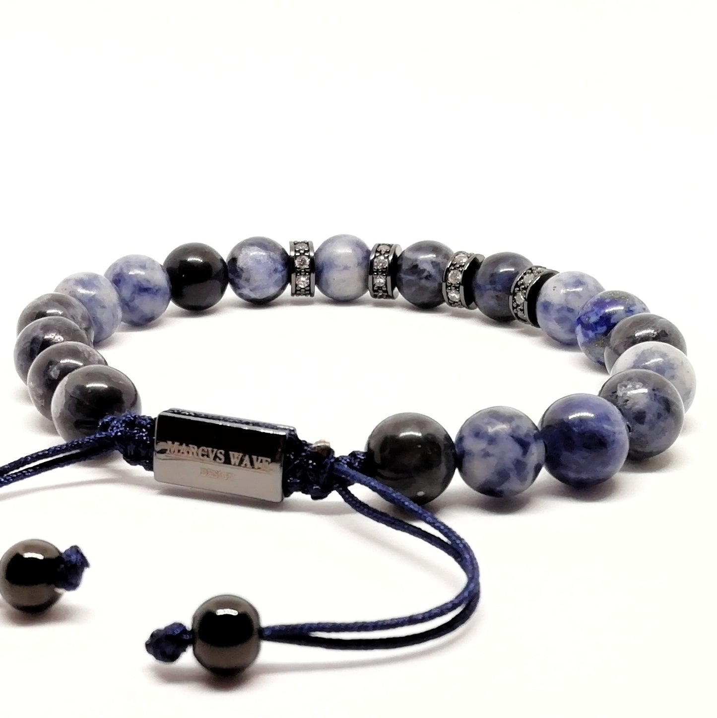 Pulsera para hombre hecha con Sodalita